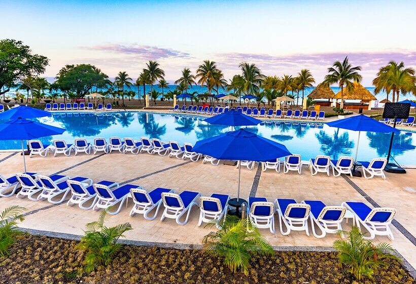 Hotel Royal Decameron Indigo  All Inclusive