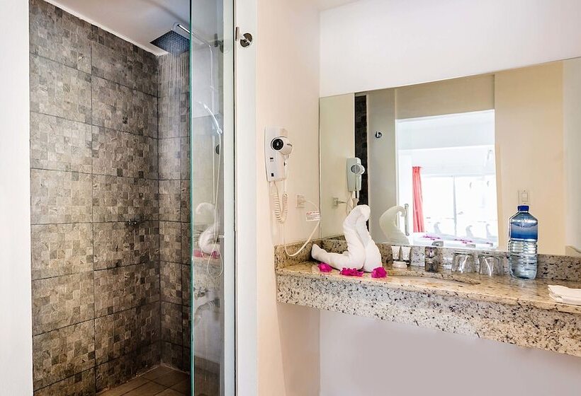 Hotel Royal Decameron Indigo  All Inclusive