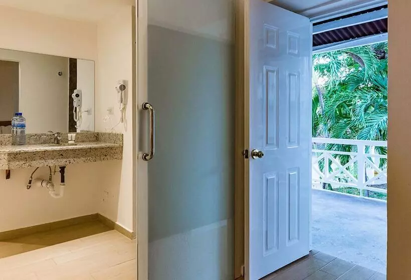 هتل Royal Decameron Indigo  All Inclusive