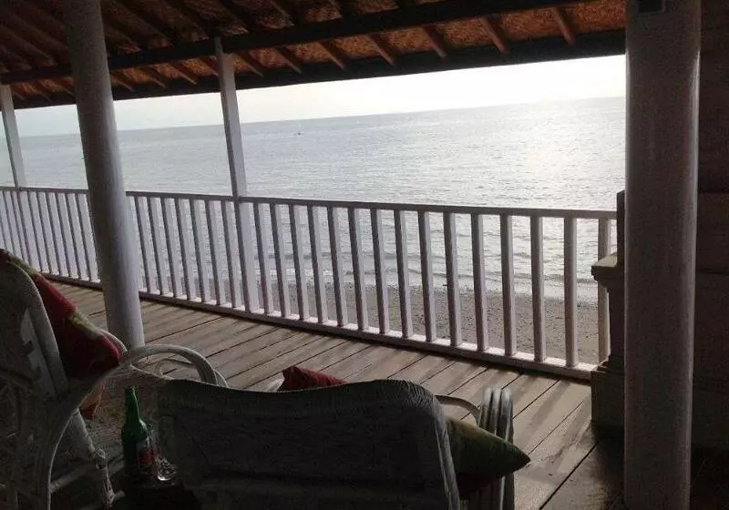 호텔 Villa Agung Beach Inn