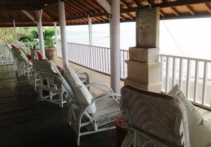 호텔 Villa Agung Beach Inn