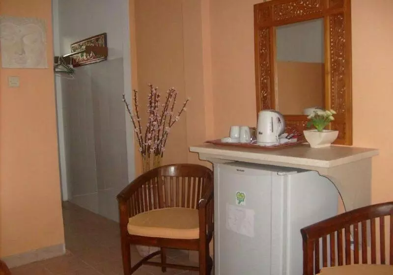 호텔 Villa Agung Beach Inn