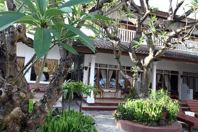 호텔 Villa Agung Beach Inn