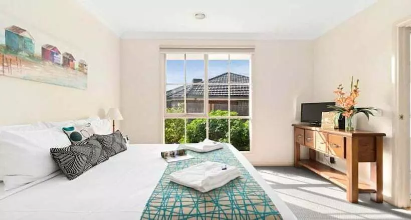 Park Avenue Ikon Glen Waverley