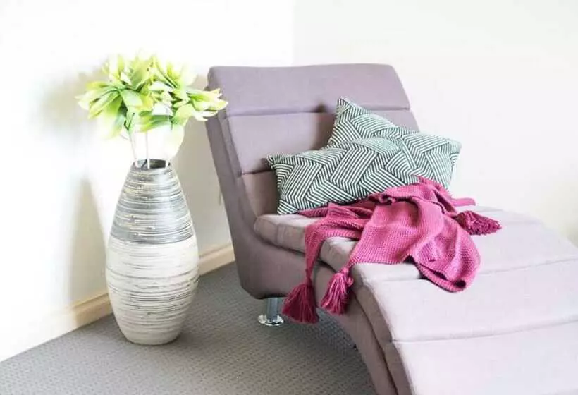 Park Avenue Ikon Glen Waverley