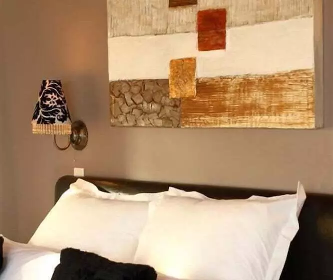 Пансион Dolphin Dunes Guesthouse