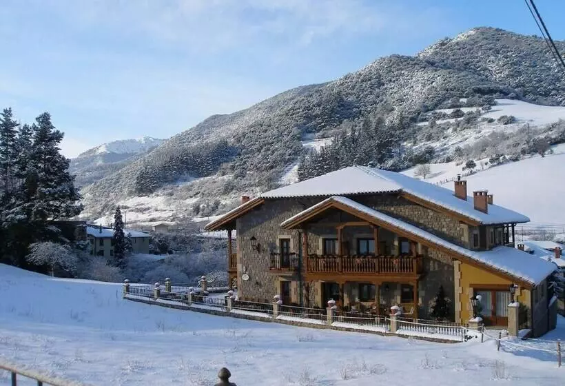 ペンション Posada El Corcal De Liebana