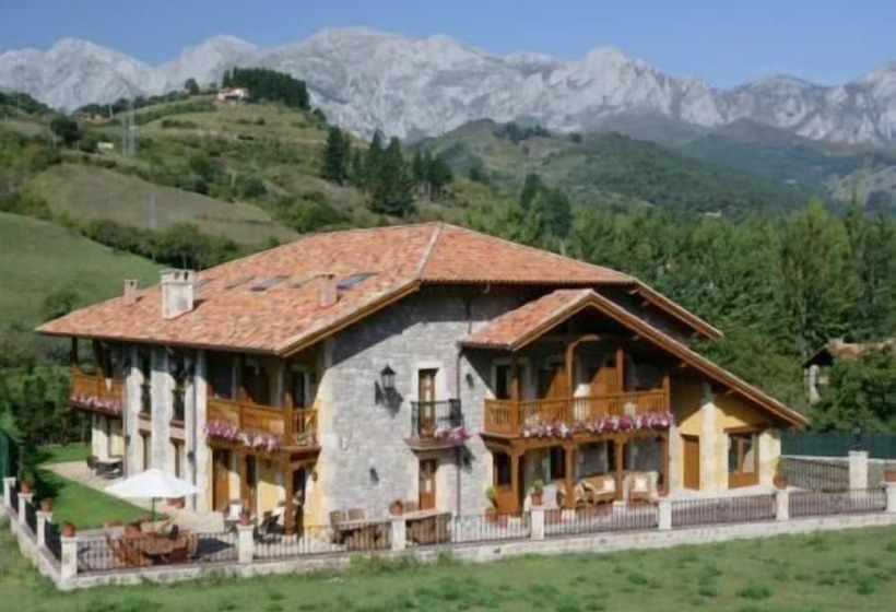 膳宿费 Posada El Corcal De Liebana