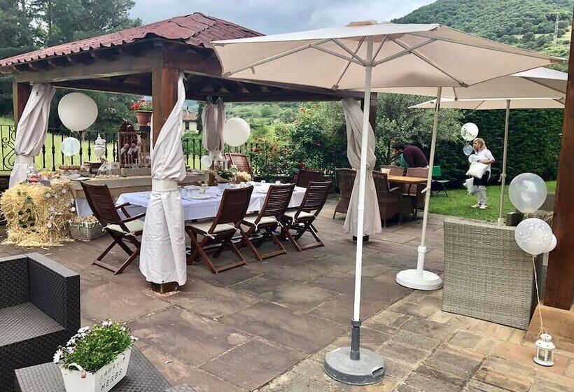 膳宿费 Posada El Corcal De Liebana