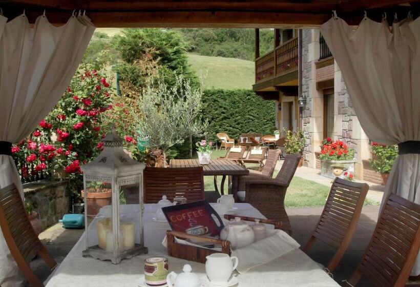 膳宿费 Posada El Corcal De Liebana