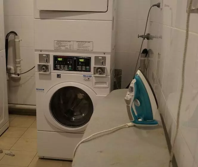 فندق صغير 790 On George Backpackers