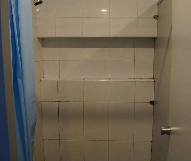 הוסטל 790 On George Backpackers