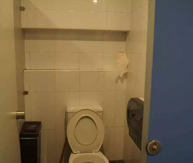 فندق صغير 790 On George Backpackers