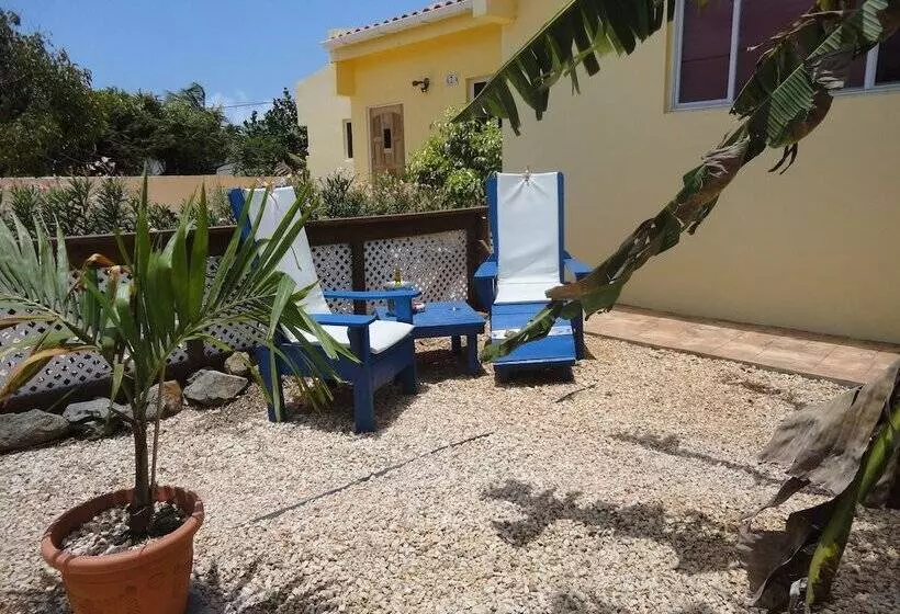 Alta Montaña Apartments