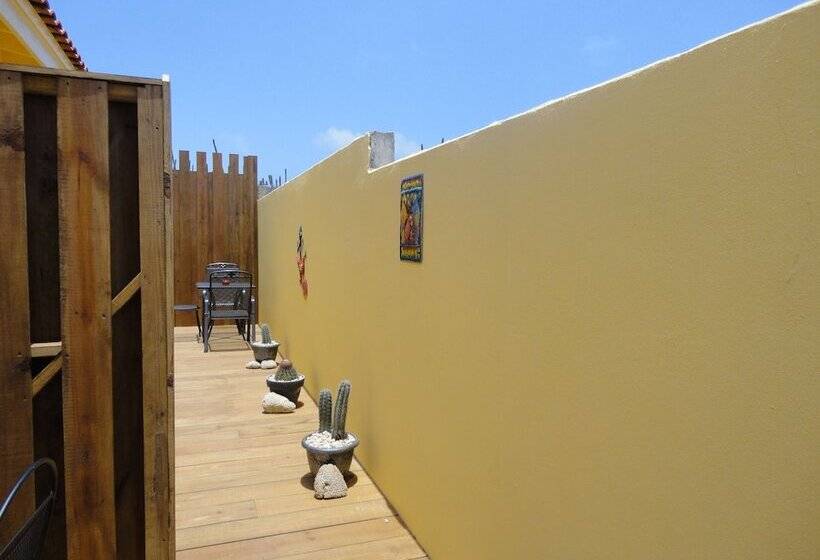 Alta Montaña Apartments