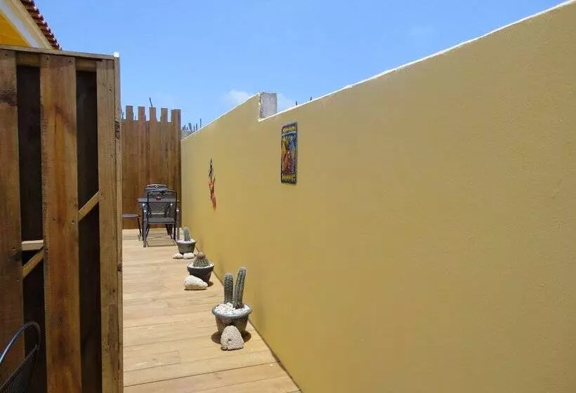 Alta Montaña Apartments