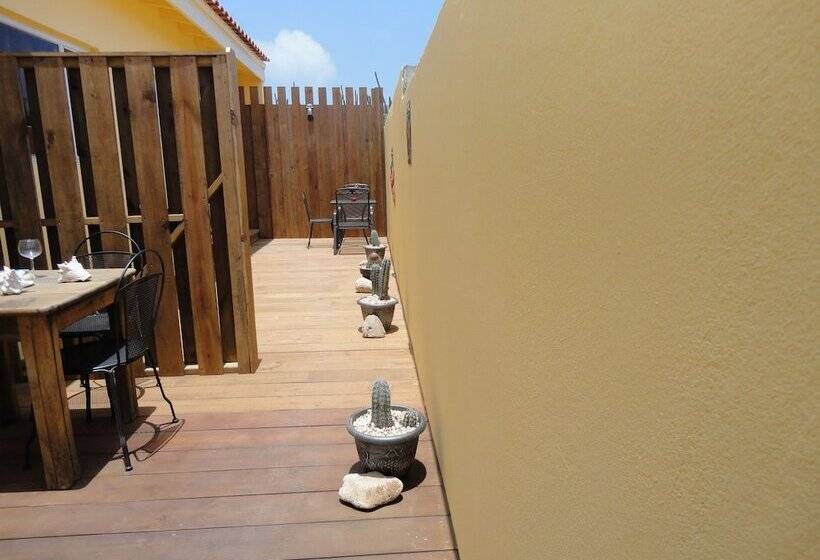 Alta Montaña Apartments