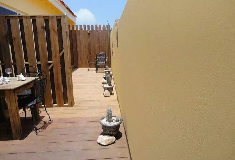 Alta Montaña Apartments