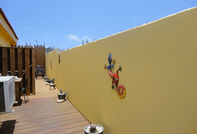 Alta Montaña Apartments