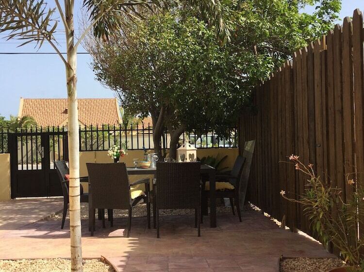 Alta Montaña Apartments