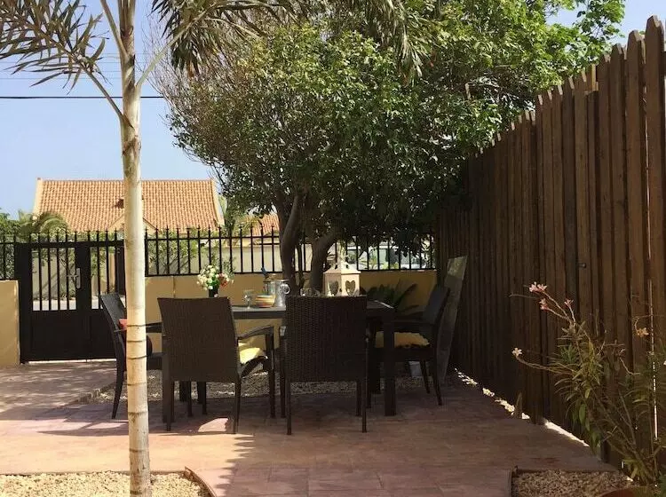 Alta Montaña Apartments