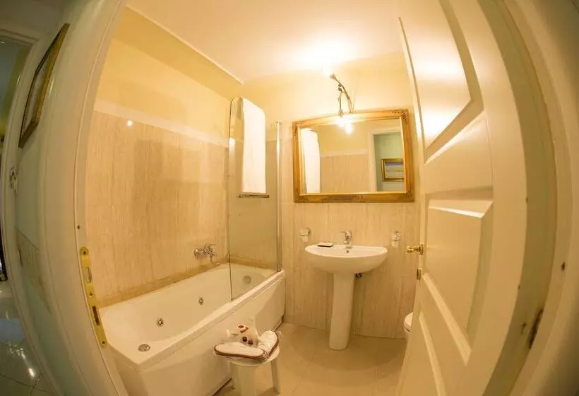 B&b Art Suite Santa Brigida