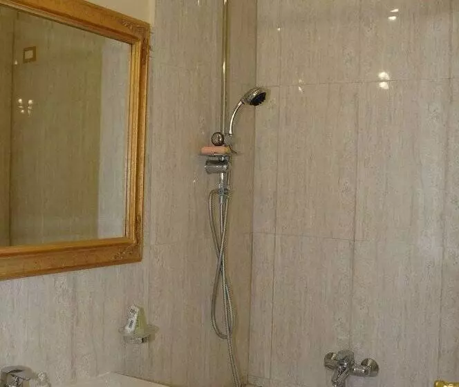 B&b Art Suite Santa Brigida