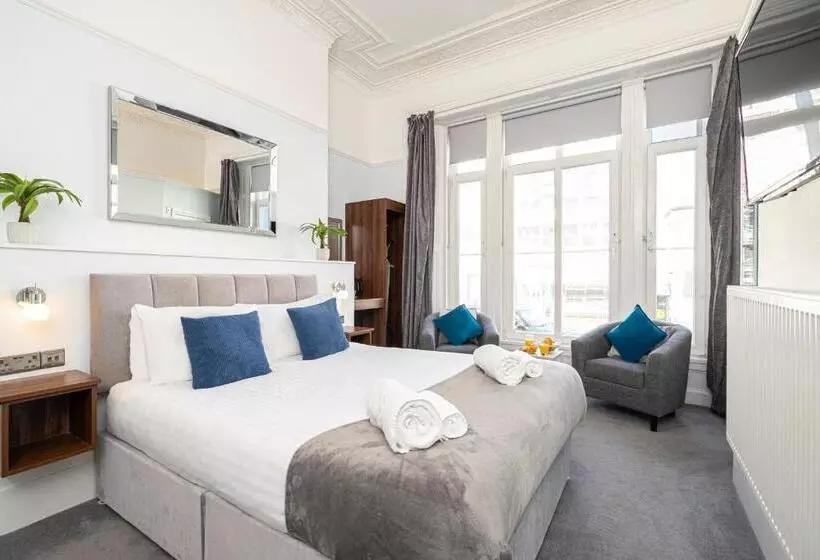 تختخواب و صبحانه Ocean Stays Hotel, Plymouth