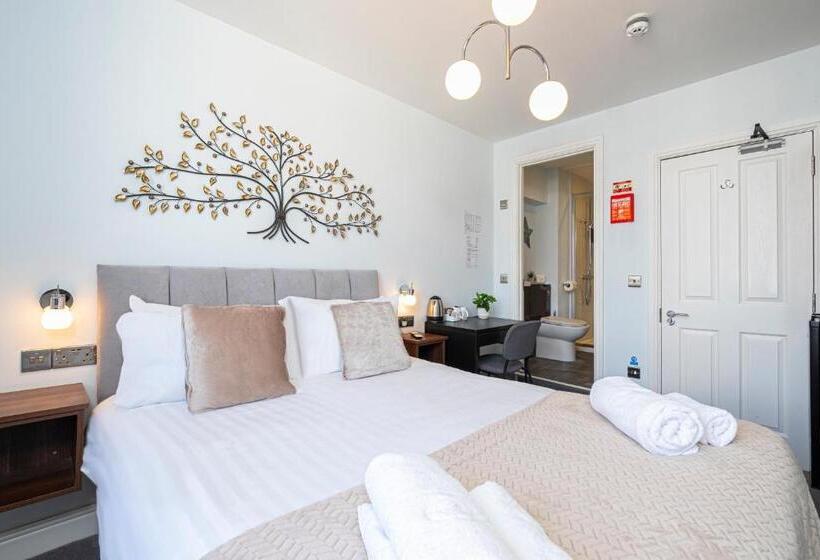 צימר Ocean Stays Hotel, Plymouth