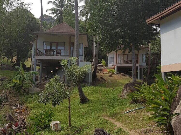 Отель Diamond Beach Resort