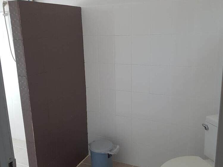 Отель Diamond Beach Resort