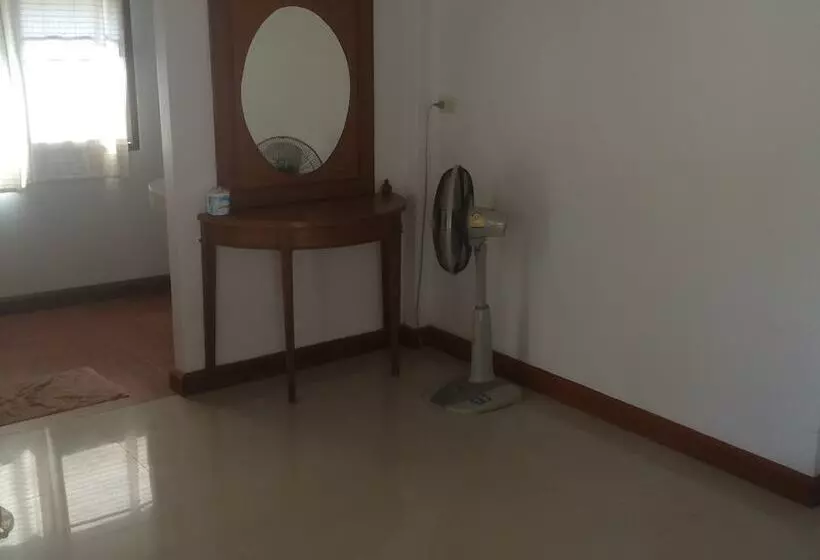 هتل Diamond Beach Resort
