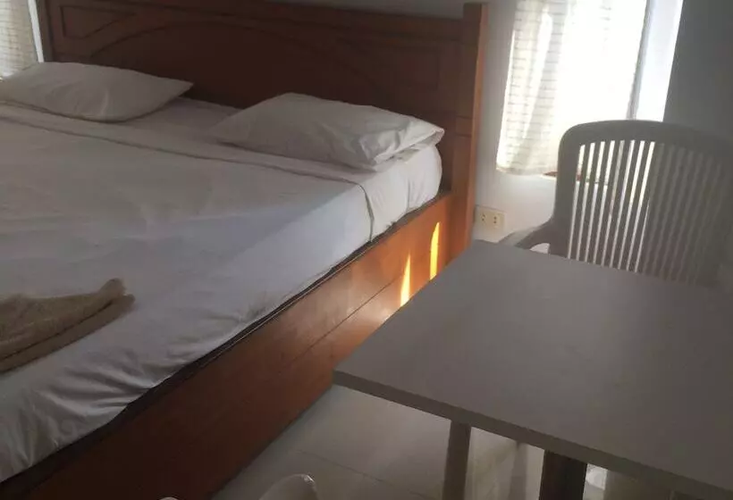 هتل Diamond Beach Resort
