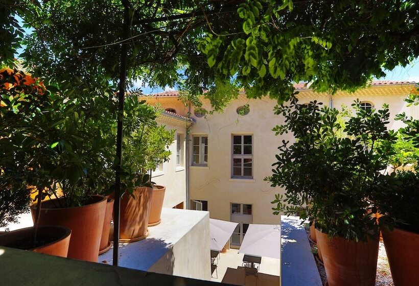 בית מלון כפרי Hôtel De La Villeon