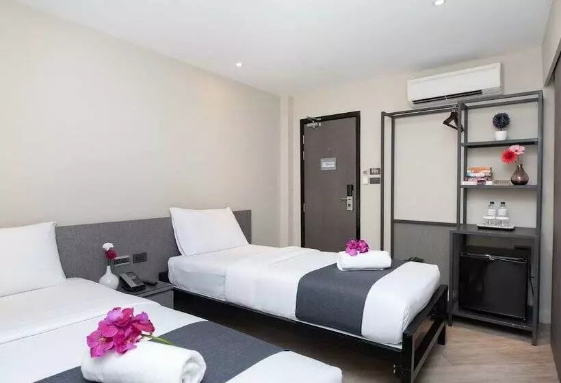 هتل Lucky House Khaosan