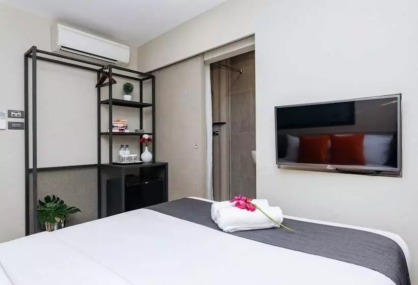هتل Lucky House Khaosan