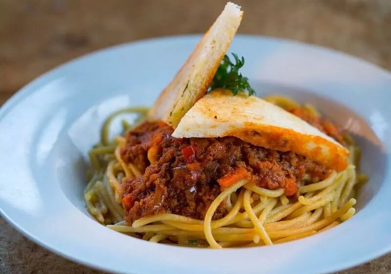 Ascent Hotel & Cafe Malang