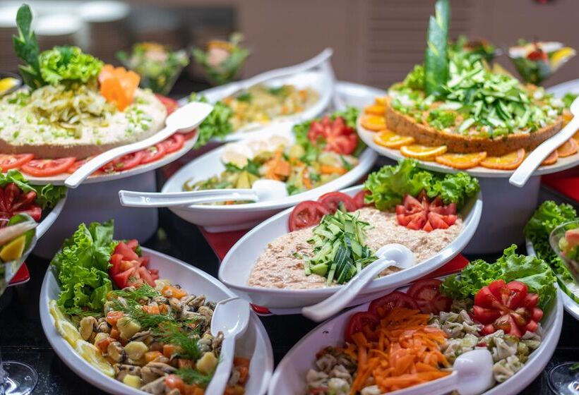 Отель Sandy Beach