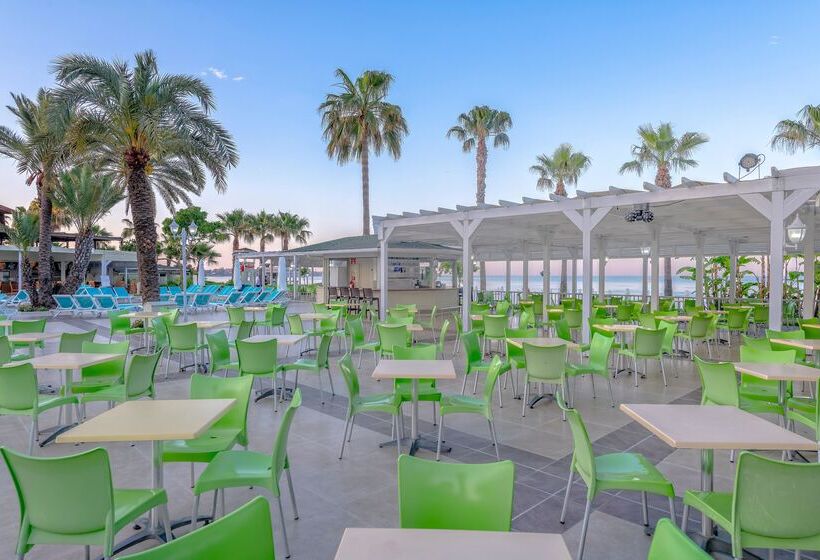 Отель Sandy Beach