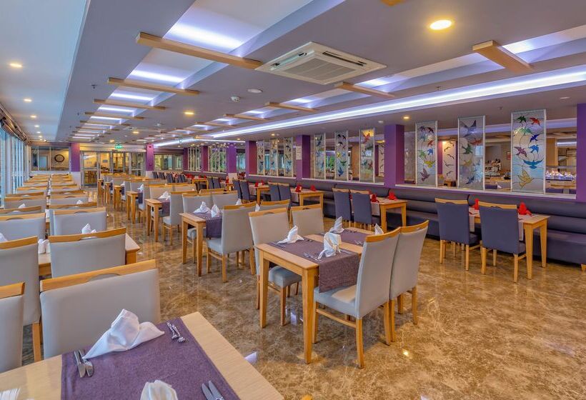 Отель Sandy Beach