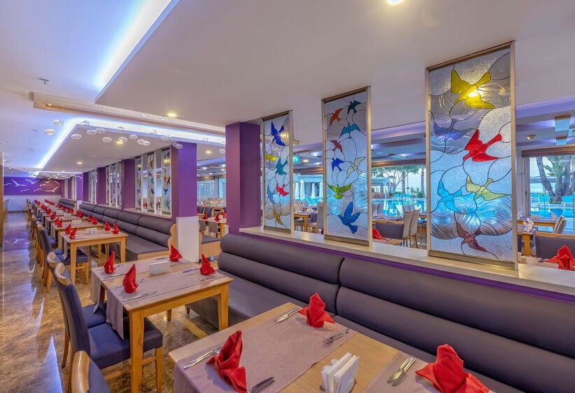 Отель Sandy Beach