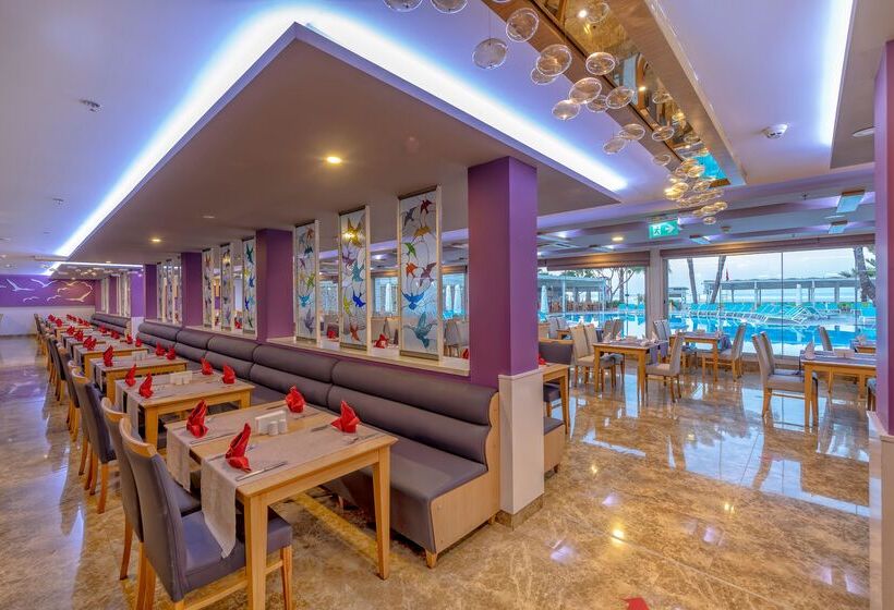 Отель Sandy Beach