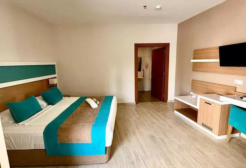 Hotelli Sandy Beach