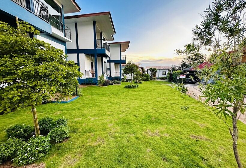 호텔 The Scenery Beach Resort