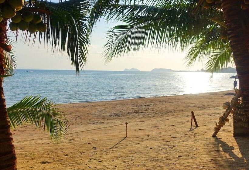 호텔 The Scenery Beach Resort