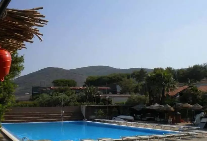 ホテル Villaggio Silvia