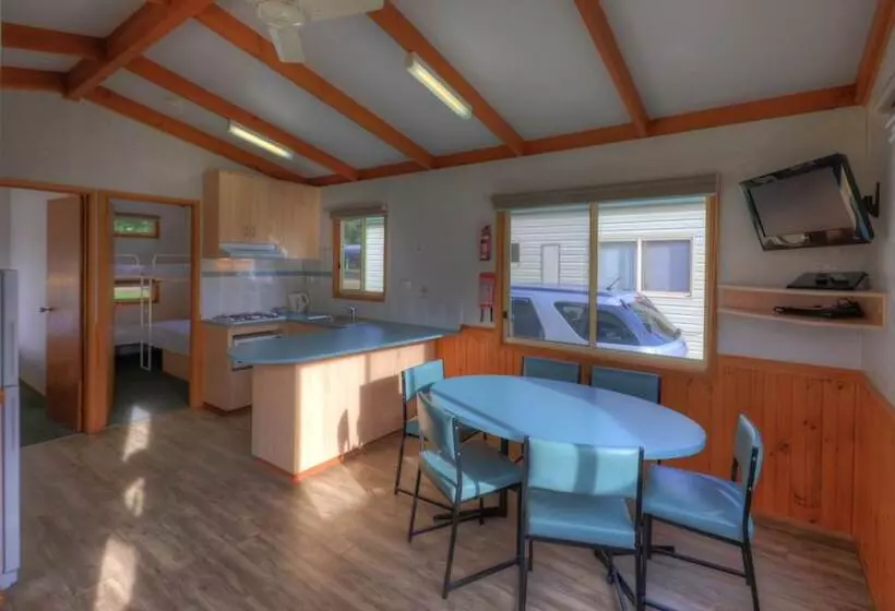 ホテル Yarrawonga Holiday Park