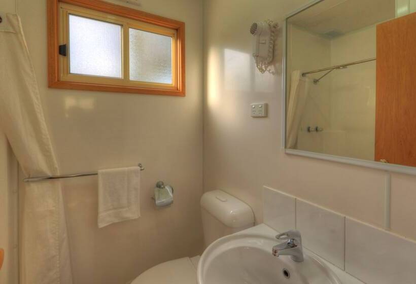 호텔 Yarrawonga Holiday Park