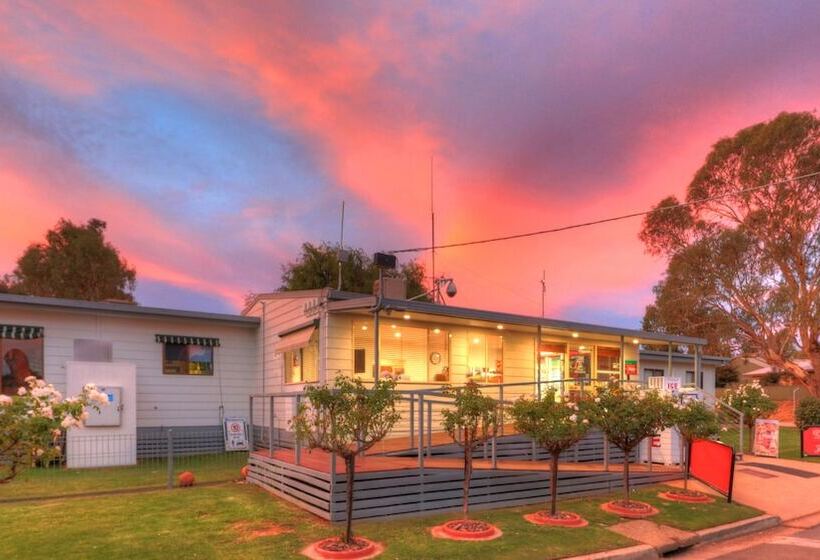 호텔 Yarrawonga Holiday Park