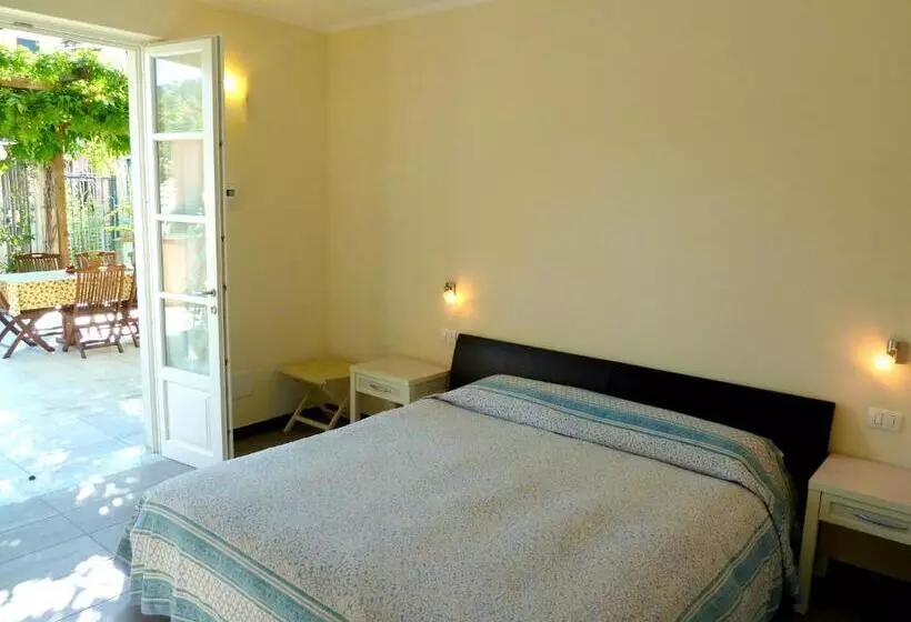 پانسیون A Durmì